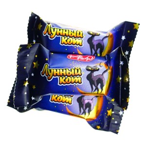 Конфеты Лунный кот в новогоднем наборе с трюфелем