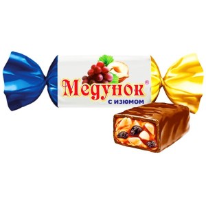 Конфеты Медунок в новогоднем наборе с пирожным Чоко-Пай