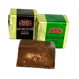 Конфеты Мужской закон в новогоднем наборе с десертом Няшечка
