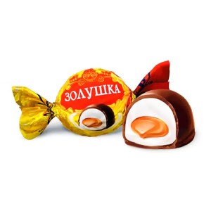 Конфеты Золушка в новогоднем наборе с печеньем из шоколада